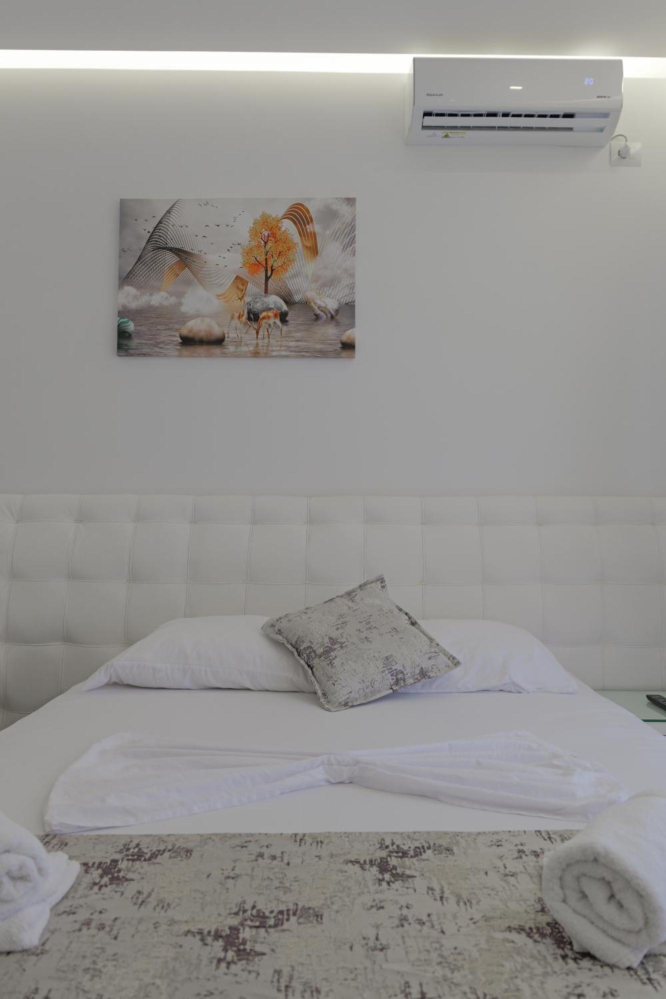 Vila Irdi Ksamil Bagian luar foto