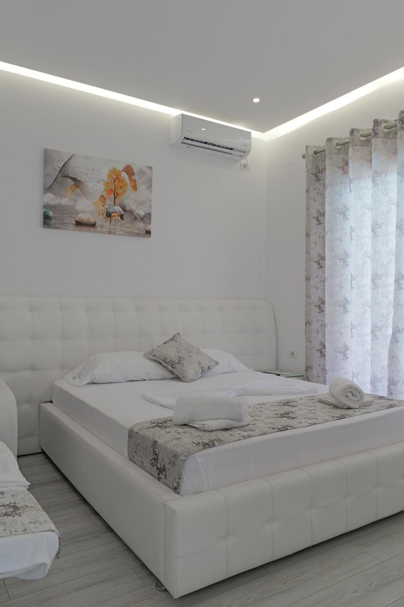 Vila Irdi Ksamil Bagian luar foto
