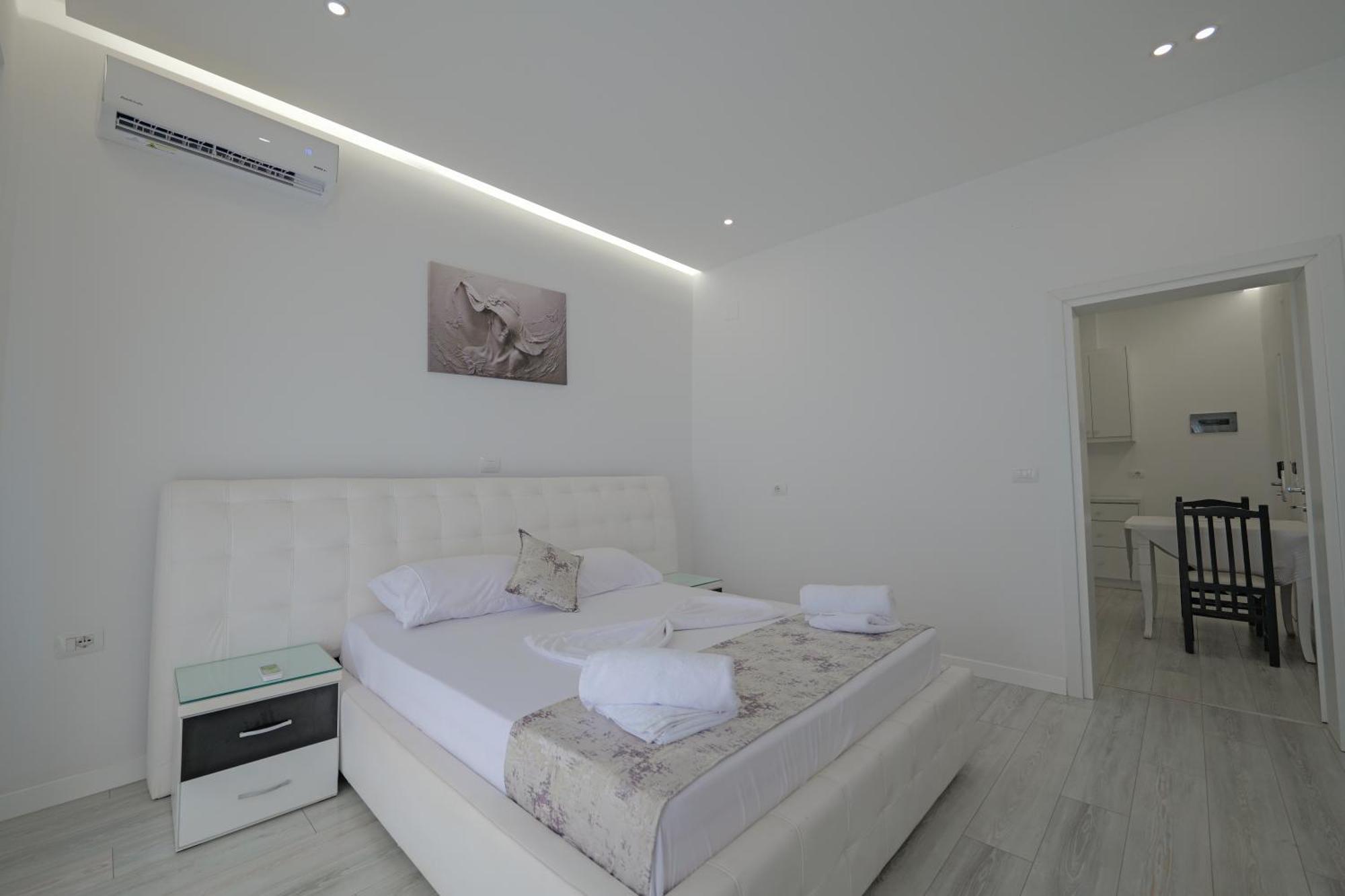 Vila Irdi Ksamil Bagian luar foto