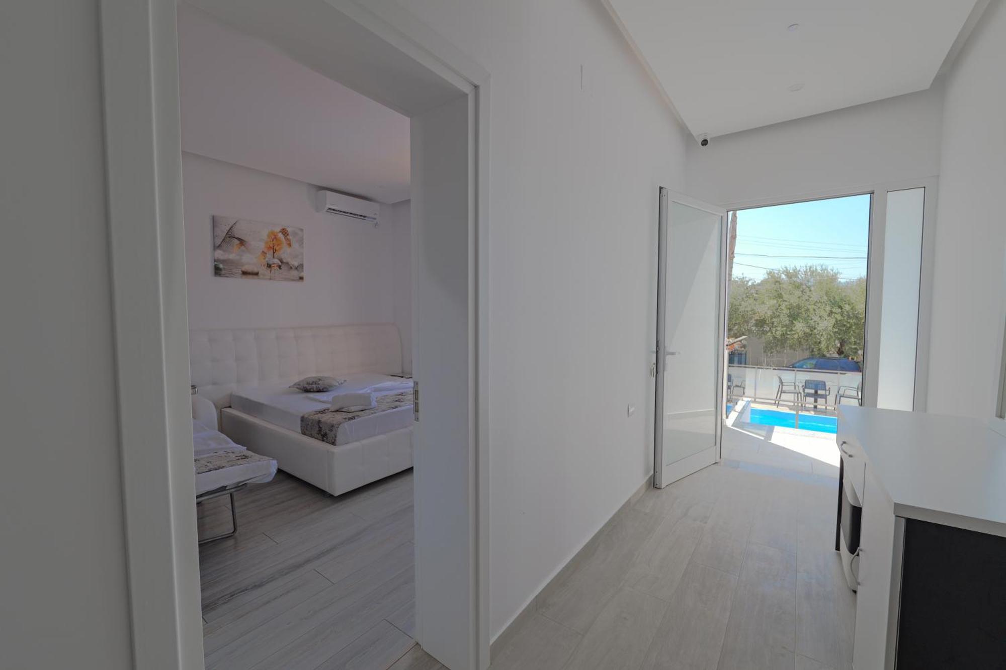 Vila Irdi Ksamil Bagian luar foto